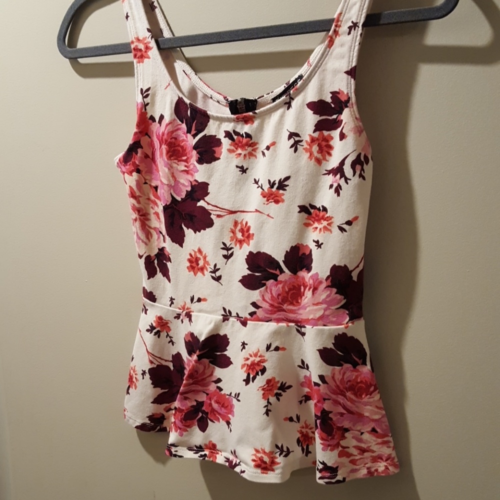 Floral peplum tank